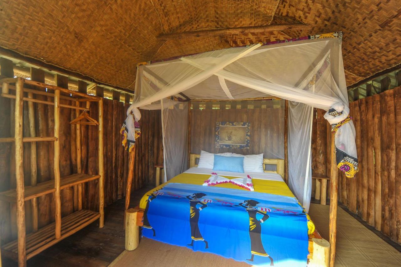 Bullbush River Camp Kihihi Экстерьер фото
